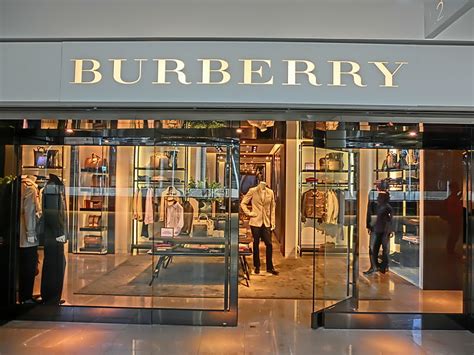 burberry queensway